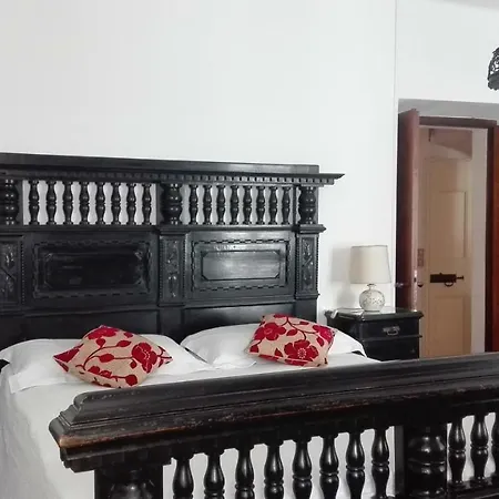 Casa D'epoca Fronte A Di Appartamento